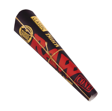 RAW Black 1.25 cones 6 pack. black package with red letters.